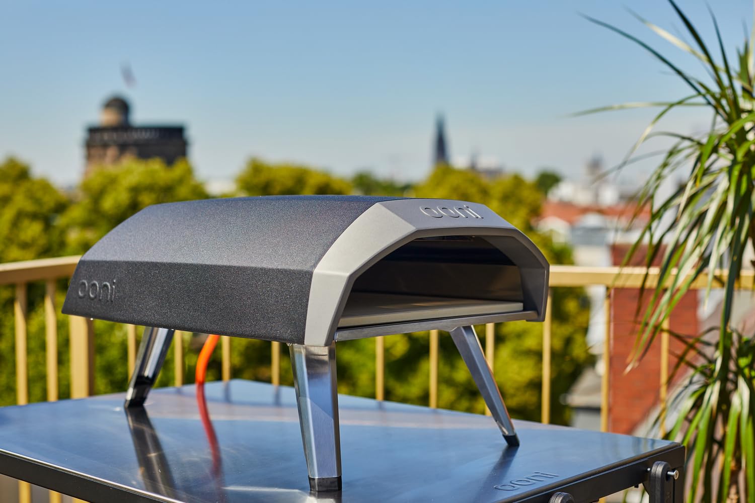 Ooni Koda 12 Gas Pizzaofen – 50 mBar Outdoor Pizzaofen – Gartenofen für Grillen, Kochen und Backen – Gartenofen für Pizzas – Pizza Oven – Kocht Pizzen in nur 60 Sekunden - (DE|AT- 50 mBar)